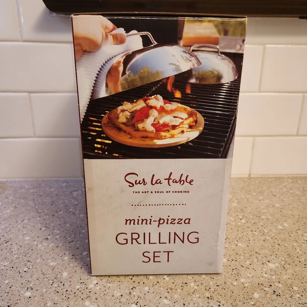 Sur La Table Mini-Pizza Grilling Set